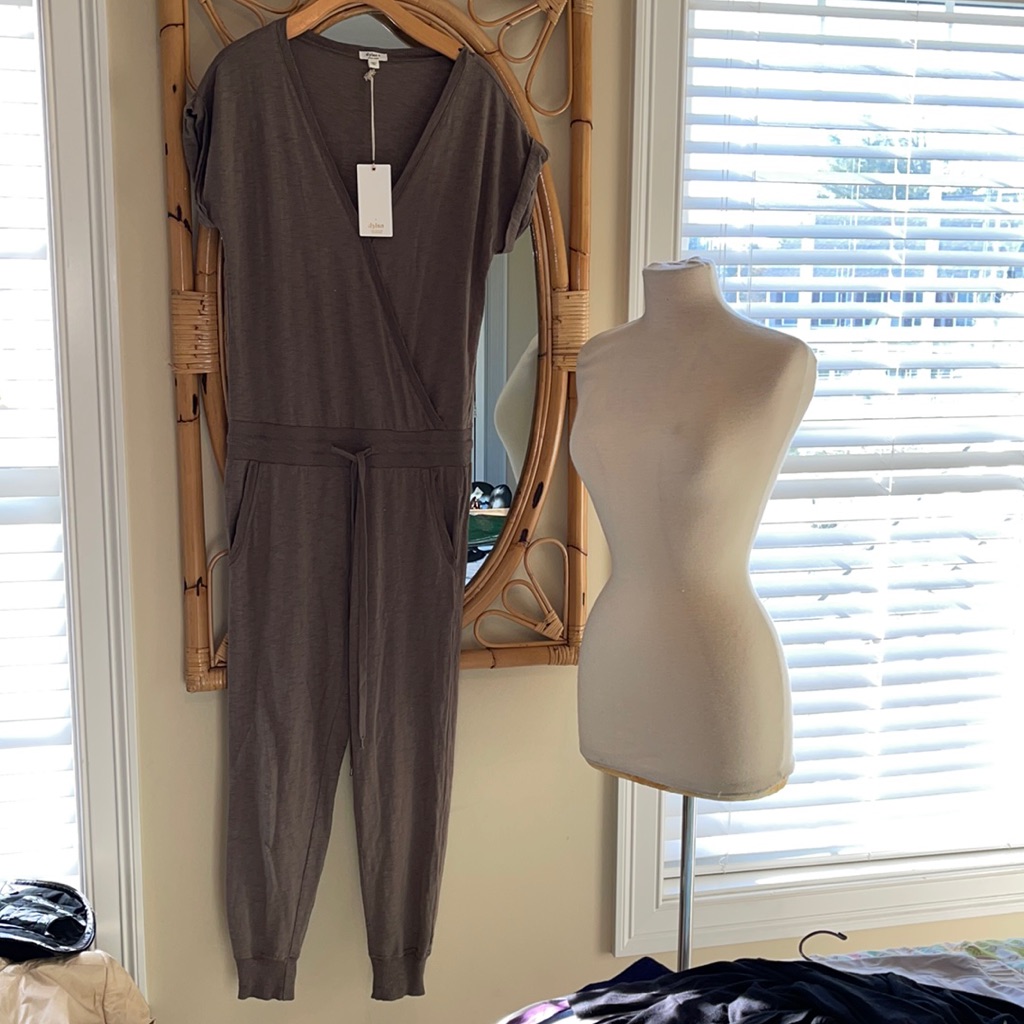 Dylan Romper Jumpsuit One Piece Xs Nwt